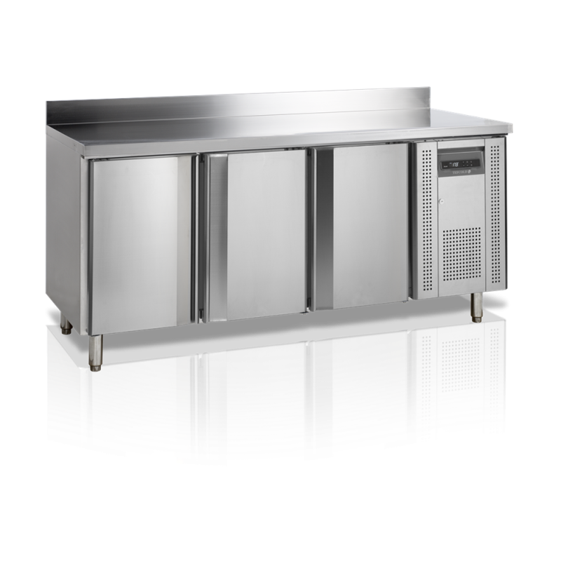 Τραπέζι Ψυγείο Inox 3 Πόρτες GN 1/1 - TEFCOLD: Βέλτιστη διατήρηση των συστατικών με κομψότητα Τραπέζι Ψυγείο Inox 3 Πόρτες GN 1/1 - TEFCOLD: Βέλτιστη διατήρηση των συστατικών με κομψότητα